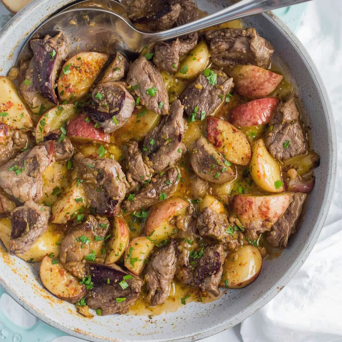 Healthy Steak and Potatoes Skillet